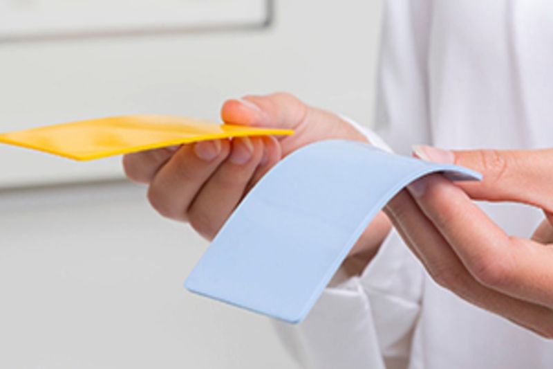 Sự khác biệt giữa silicone rắn và silicone lỏng là gì?